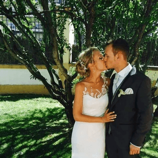 MARCOS & DIANA